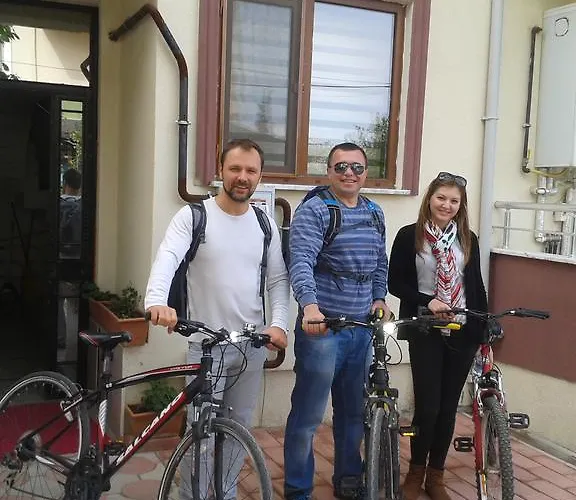 アシア トロイア ホームズ アパート